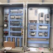 電控柜